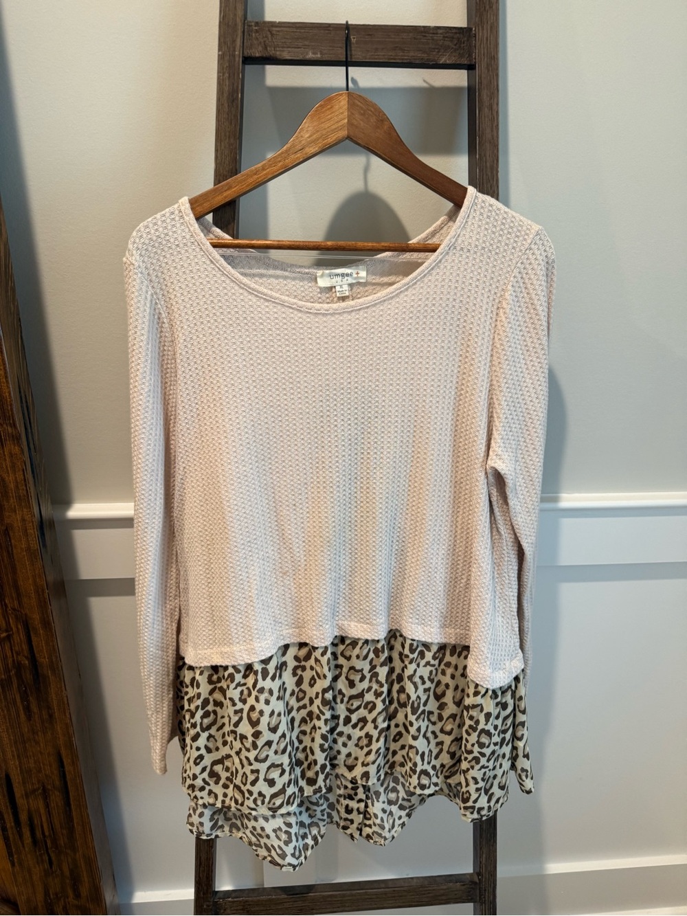 Umgee Light Pink Waffle Knit Tunic with Leopard Hem
